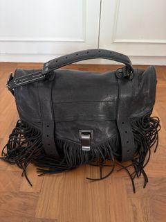 (Category: ) located in . Submitted by mariekondo (Listing ID 1419804701, Image 1). Description: .
