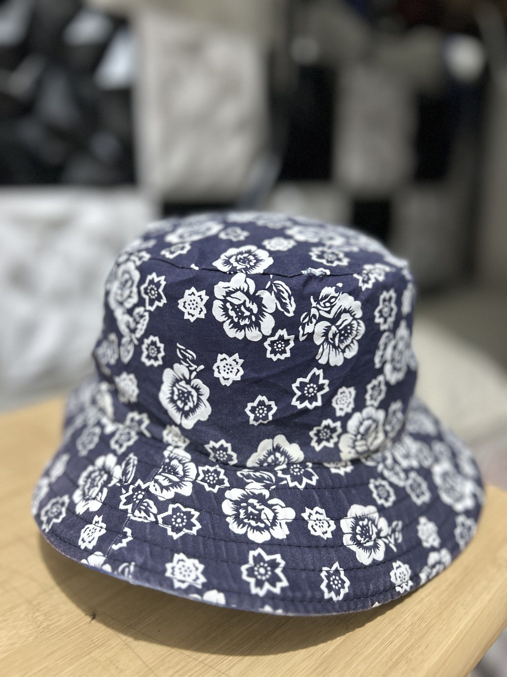Reversible Bucket Hat - Blue Tie Dye & Floral (Category: Hats & Beanies) located in Quezon City. Submitted by apthrift_0109 (Listing ID 1419952566, Image 2). Description: Negotiable! Condition: 8/10 Color rate: 8/10 Issue: none.