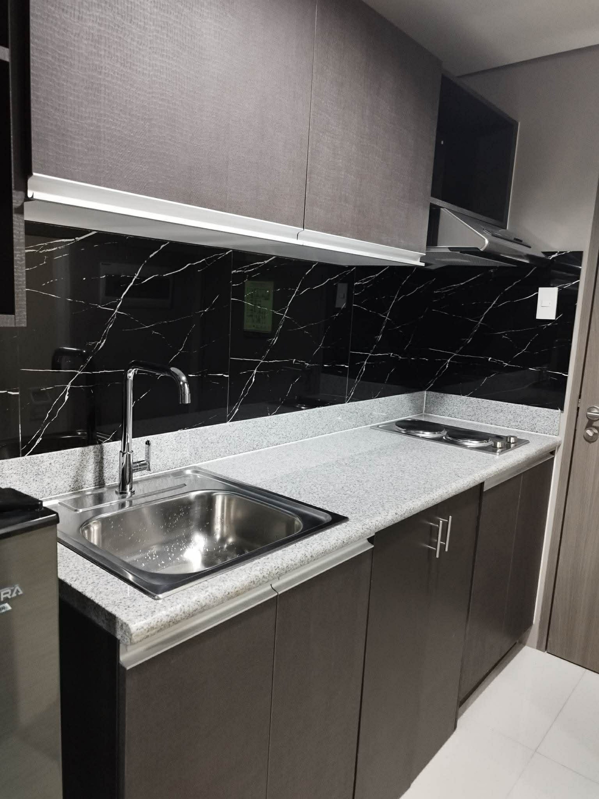 (Category: ) located in . Submitted by kurttere21 (Listing ID 1419861754, Image 1). Description: .