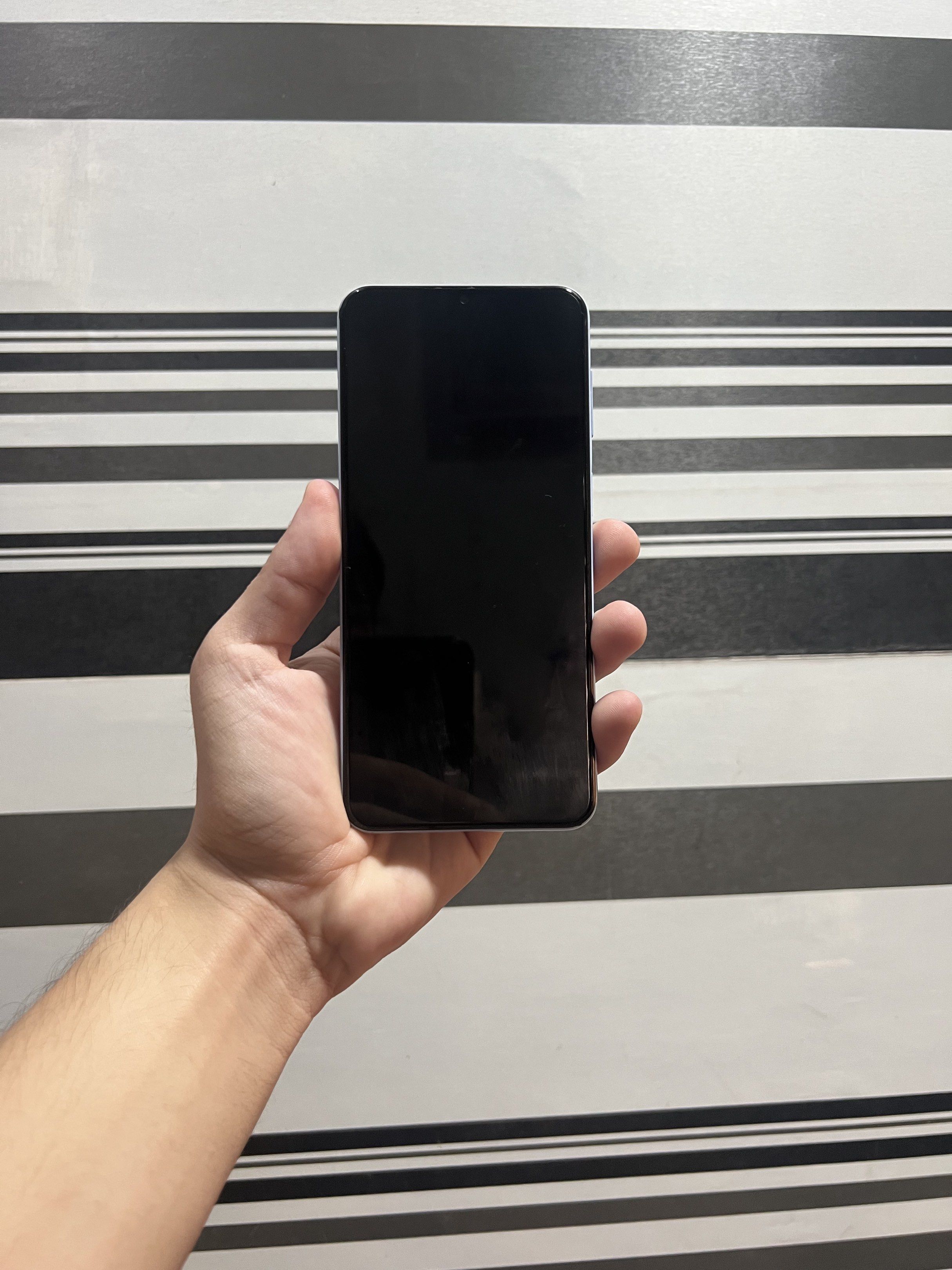 SAMSUNG GALAXY A23 (Category: Samsung) located in Manila. Submitted by seancedric33859 (Listing ID 1419793436, Image 3). Description: 6GB RAM 128GB Dual Sim No issues aside from minor cosmetic scratches from normal use Pm for more information..
