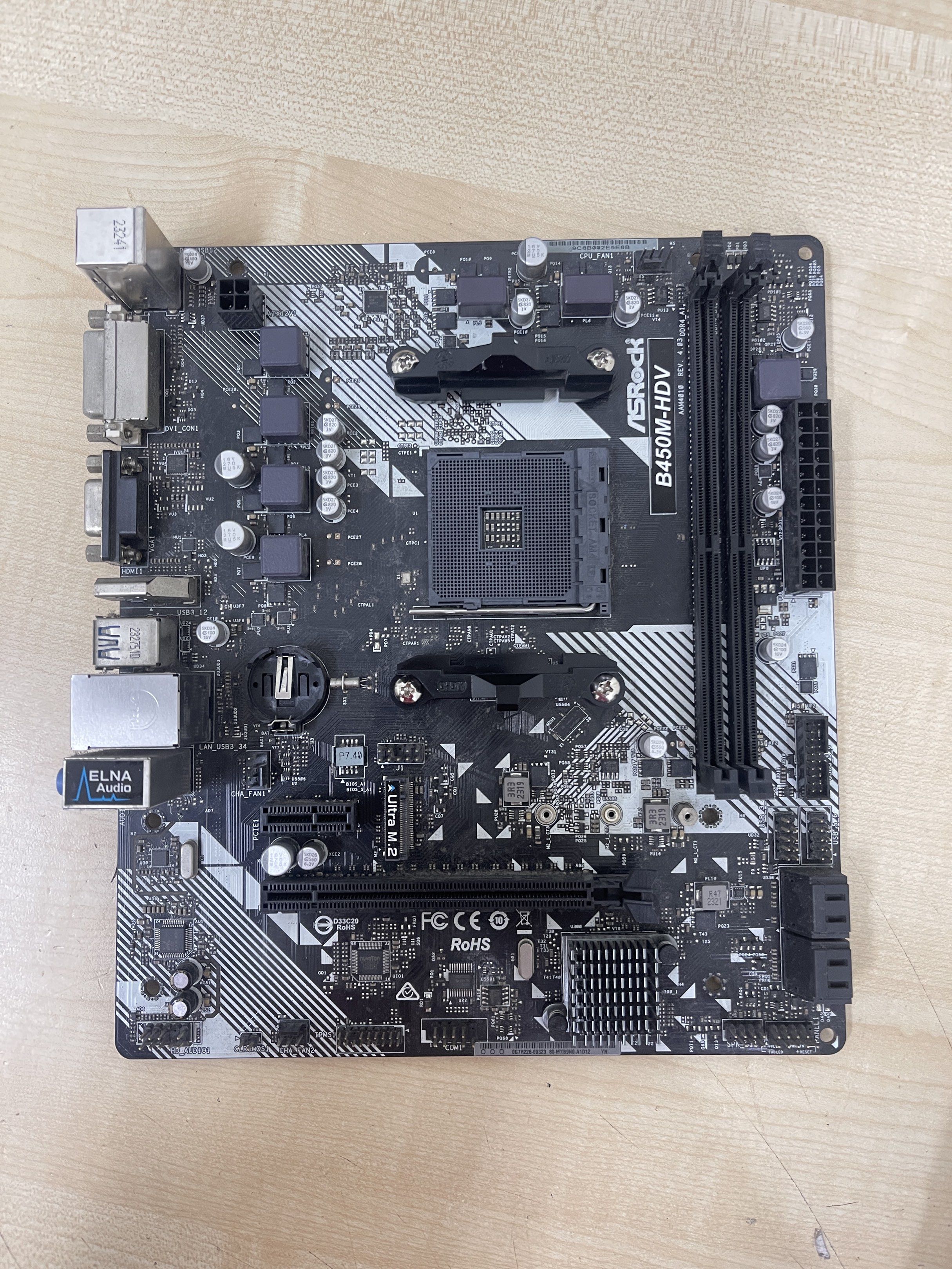 Sira na motherboard (Category: Computer Parts) located in Manila. Submitted by calimlimva84113 (Listing ID 1419840412, Image 1). Description: sira mobo fs nego.
