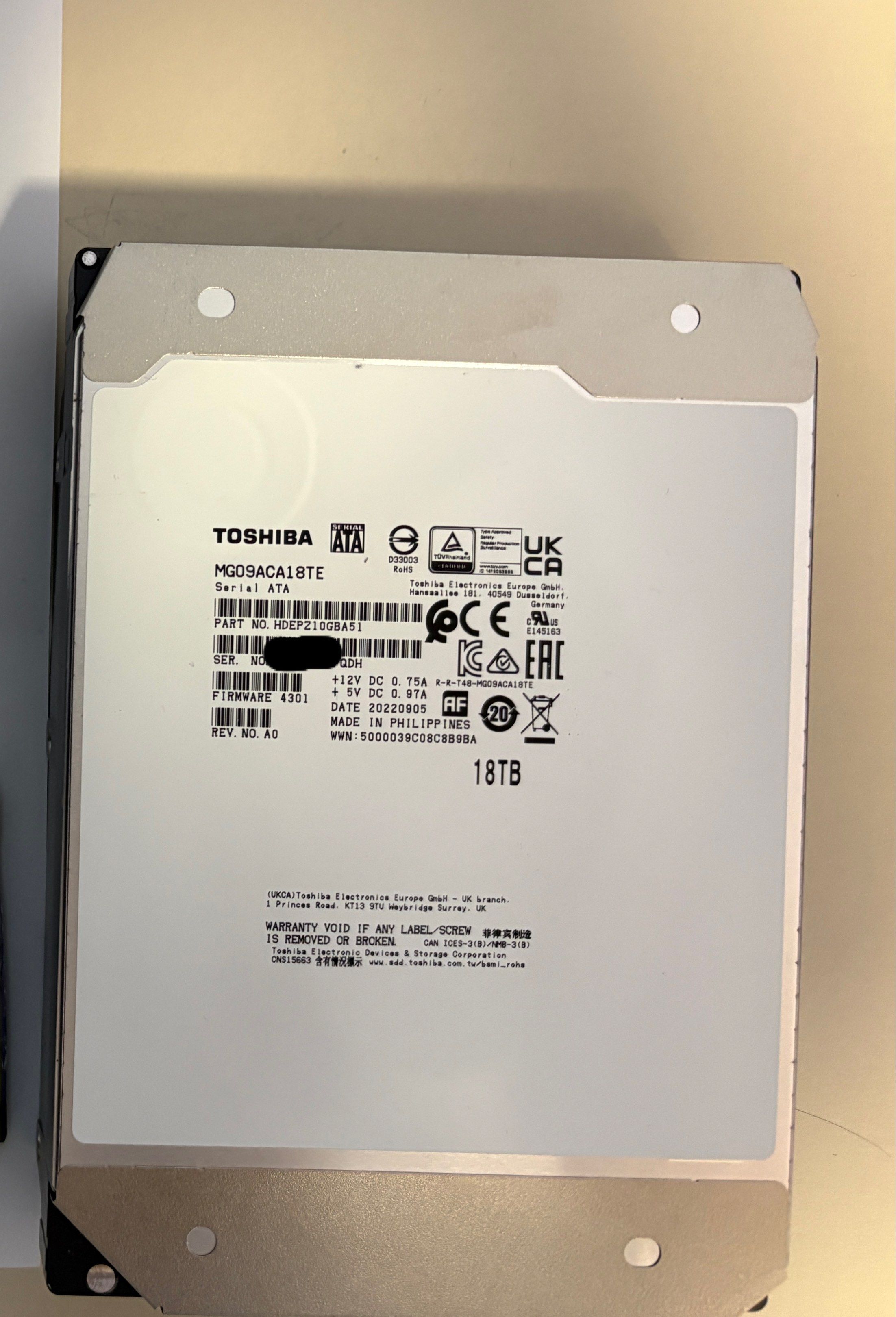 Toshiba 東芝MG09 18TB SATA3 7200rpm 3.5