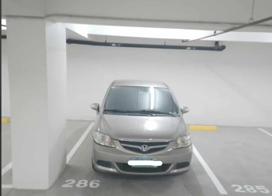 (Category: ) located in . Submitted by kondoko (Listing ID 1419796123, Image 1). Description: .