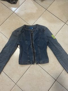 (Category: ) located in . Submitted by gabuy (Listing ID 1419900201, Image 1). Description: .
