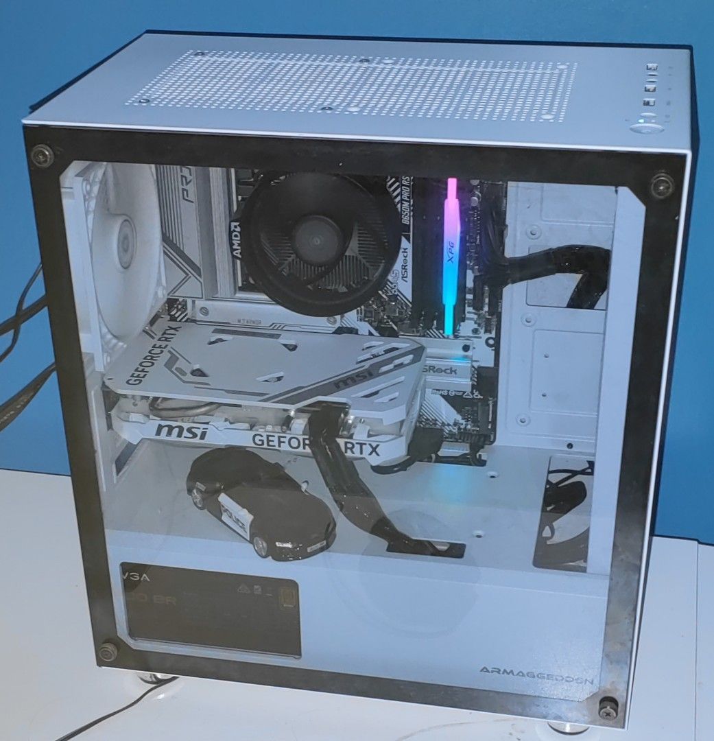 White Gaming PC - RTX 406065561094579202110