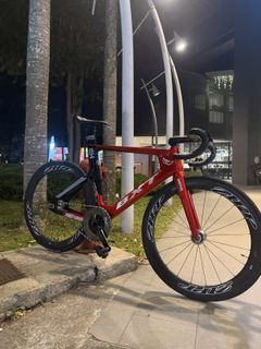 (Category: ) located in . Submitted by vaxbikes (Listing ID 1419973846, Image 1). Description: .