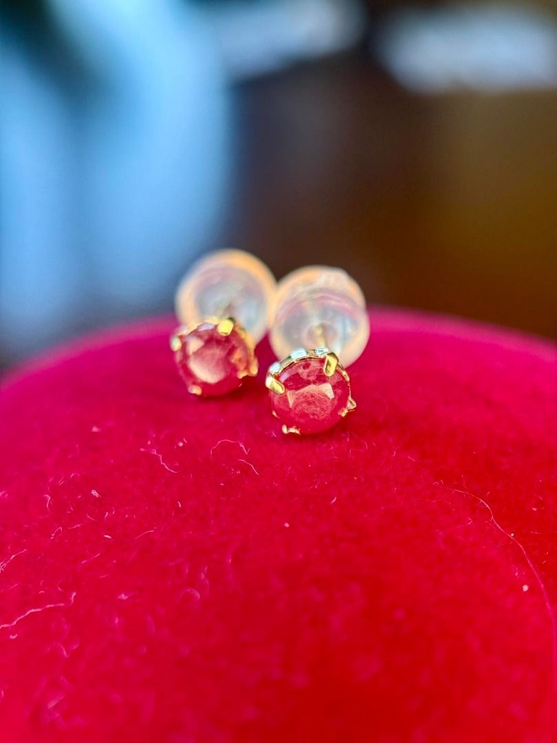 18K Yellow Gold Ruby Stud Earrings (Category: Earrings) located in Baguio. Submitted by asna_taku (Listing ID 1420001170, Image 3). Description: ✨ 18K Yellow Gold Ruby Stud Earrings ✨ 🇯🇵 Japan-sourced | Brand new • Natural ruby stones • 4.5mm | approx. 0.70ct total • Set in 18K Yellow Gold • Minimalist design — perfect for everyday wear • Ideal for ear stacking or worn solo for a subtle pop of color ❤️ Ruby symbolizes love, passion & confidence