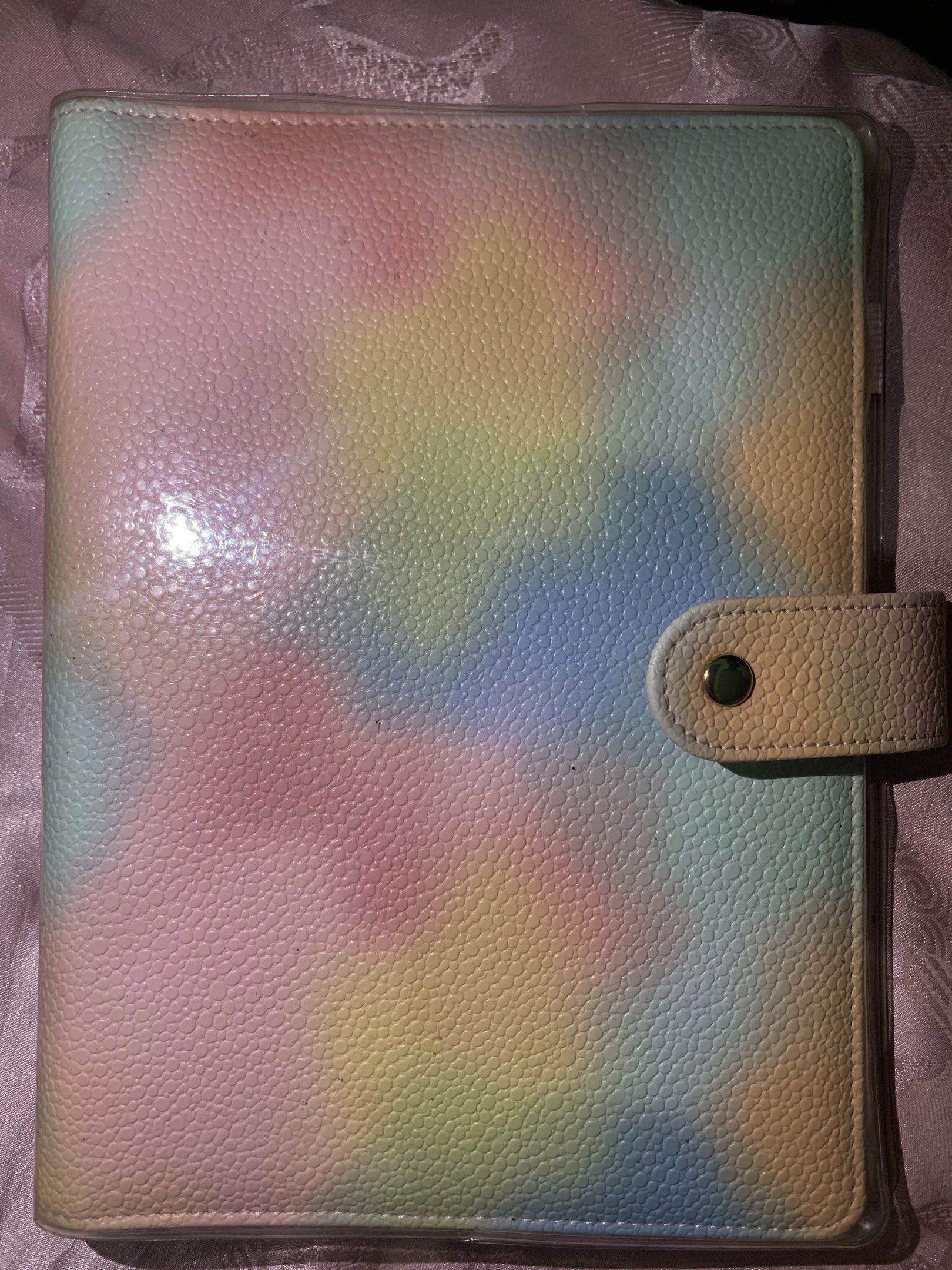 A5 Pastel Binder with Refill Pockets and Plastic Cover/Protector (Category: Stationery & School Supplies) located in Oton. Submitted by restlessleg (Listing ID 1420143309, Image 1). Description: Comes with free refills and a thick plastic cover! 😉 Last price ₱225 if you will also purchase a seventeen photocard worth ₱100 or ₱200 if you will purchase seventeen photocards worth ₱200+! ☺️ see my listing for more seventeen photocards! MOP: Gcash/Ban