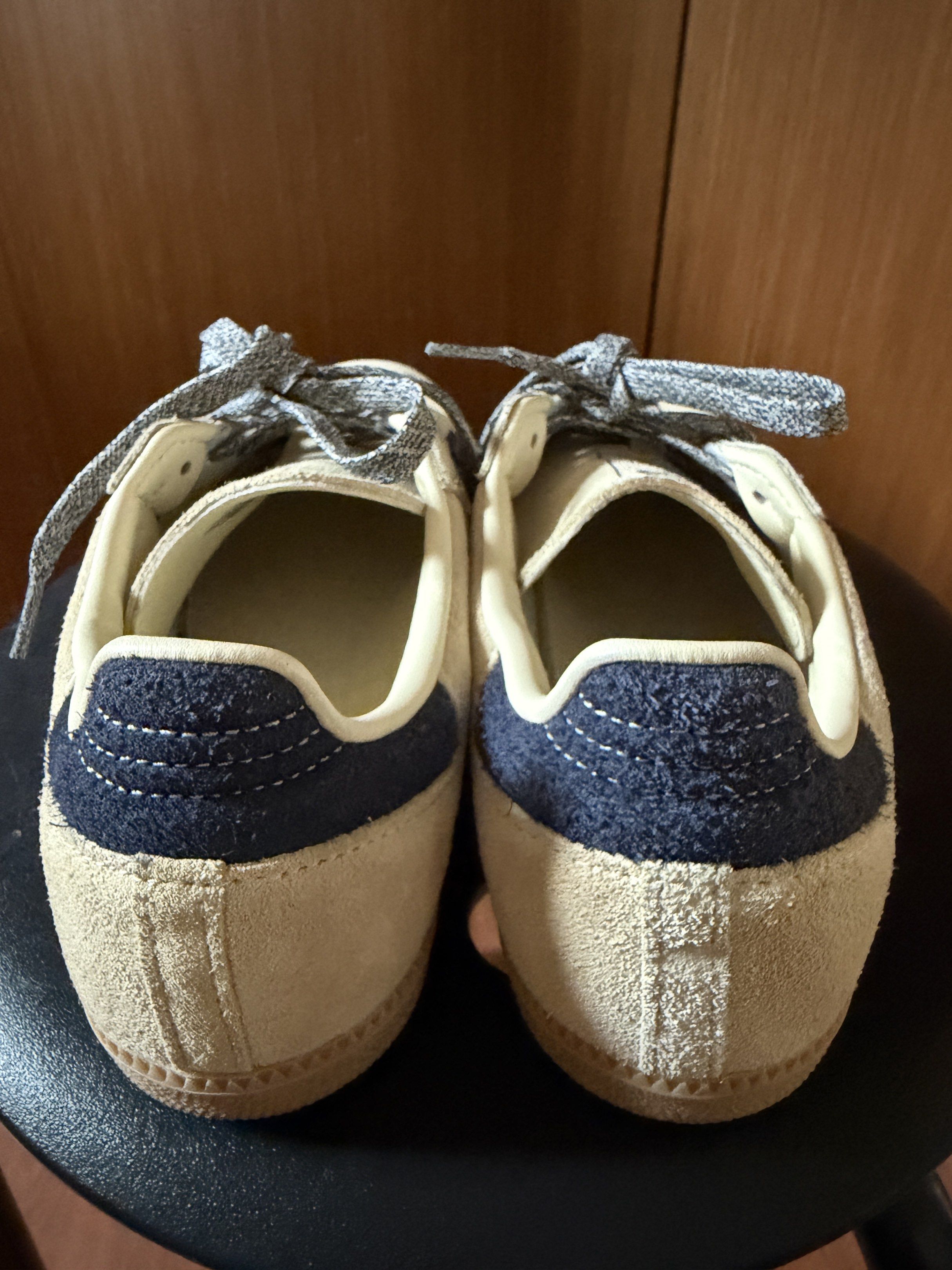 Adidas Samba (Category: Sneakers) located in Paranaque City. Submitted by preloveditems111 (Listing ID 1420057961, Image 3). Description: - Adidas Samba - Color: Beige with navy stripes - Size: US 7 / UK 6.5 / EUR 40 / JPN 250 - Features: Suede upper, gum sole, Adidas logo - Includes original laces - Worn once.