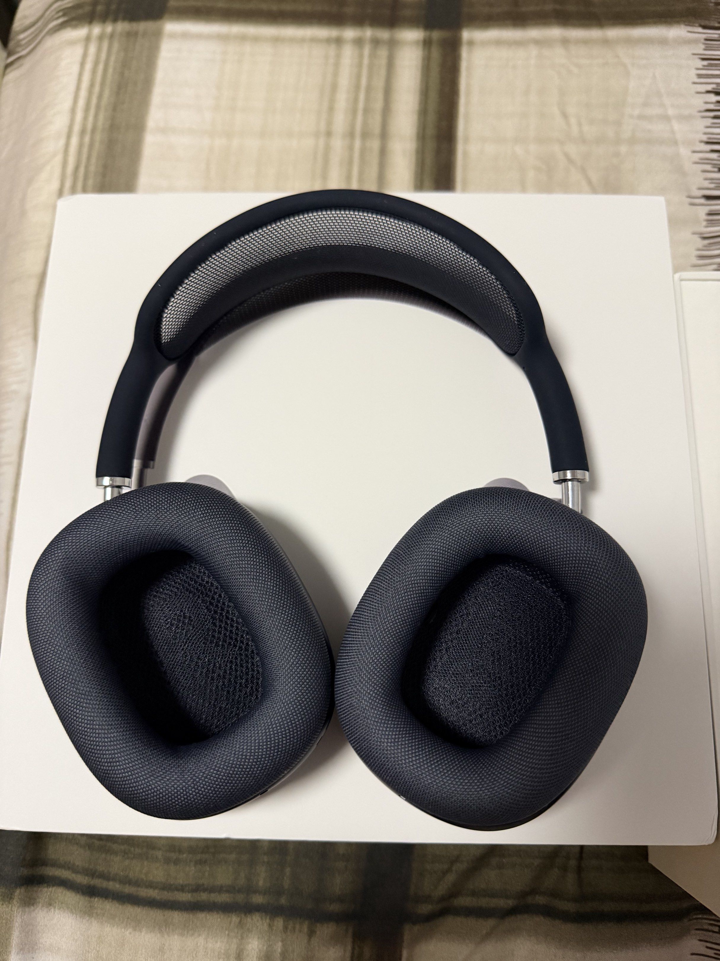 Apple AirPods Max - Midnight65561102194819111