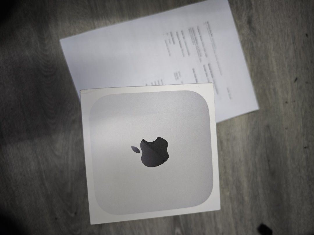 Apple Mac Mini - Like New Condition65561094324355112