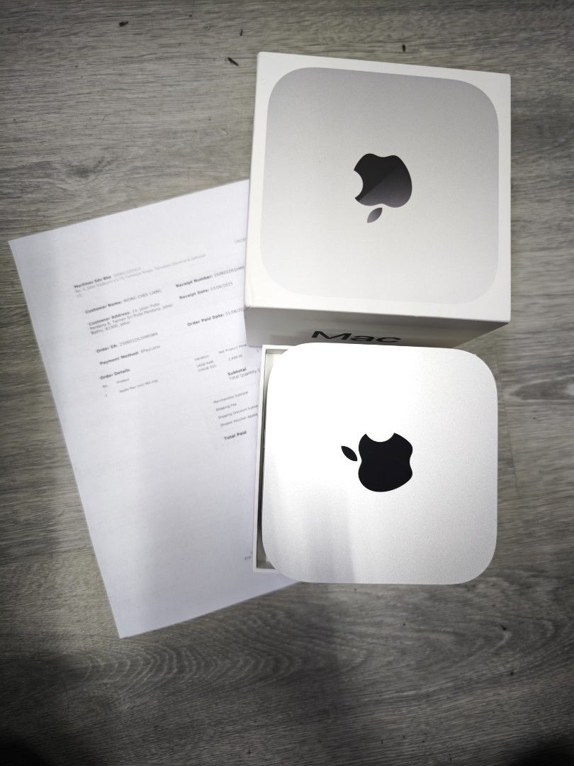Apple Mac Mini - Like New Condition65561094324355110