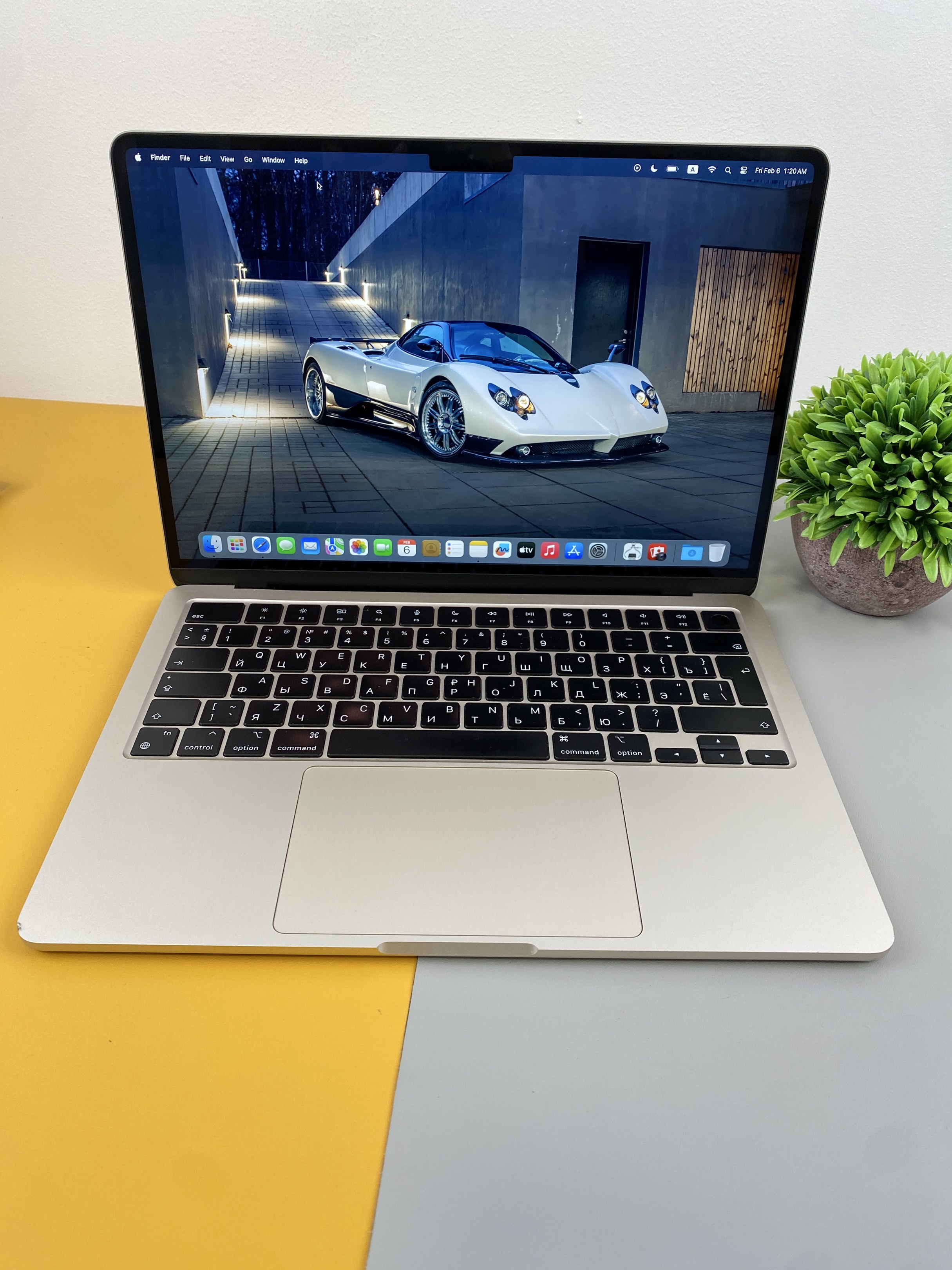 Apple MacBook Air 13 inch (M2 chip) - 8GB/256GB (Starlight), Computers ...