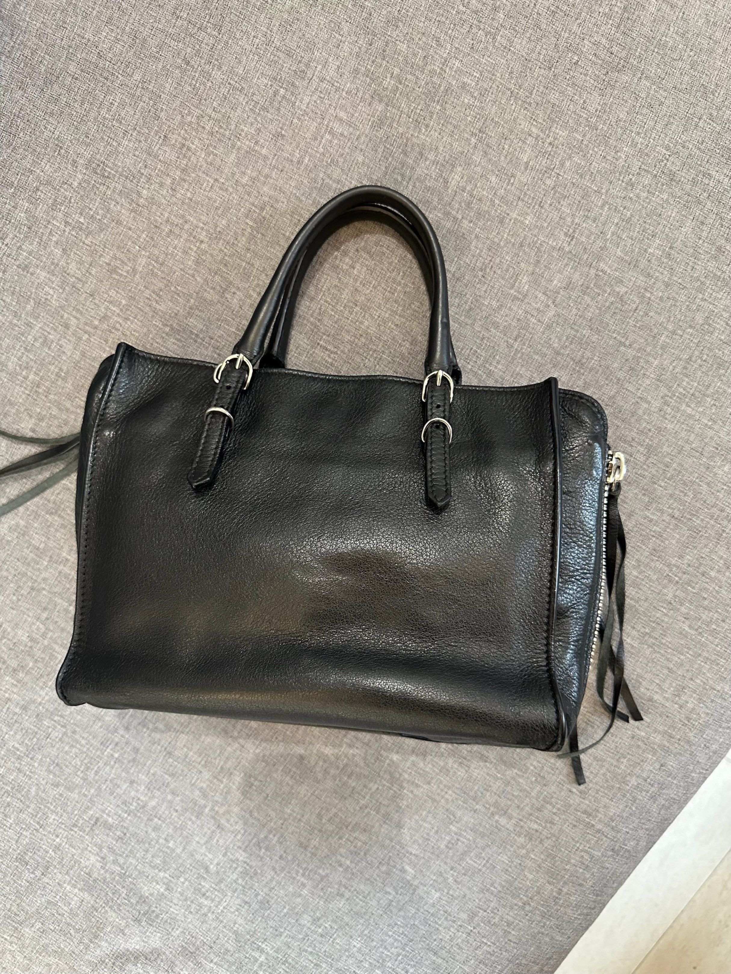 Balenciaga Papier Mini with Long Strap (Category: Luxury Bags & Wallets) located in Quezon City. Submitted by bagbuddies.mnl (Listing ID 1420061652, Image 2). Description: Balen Papier Mini with Long Strap Php 33.5k 8.5/10 Dust bag, card and COA.