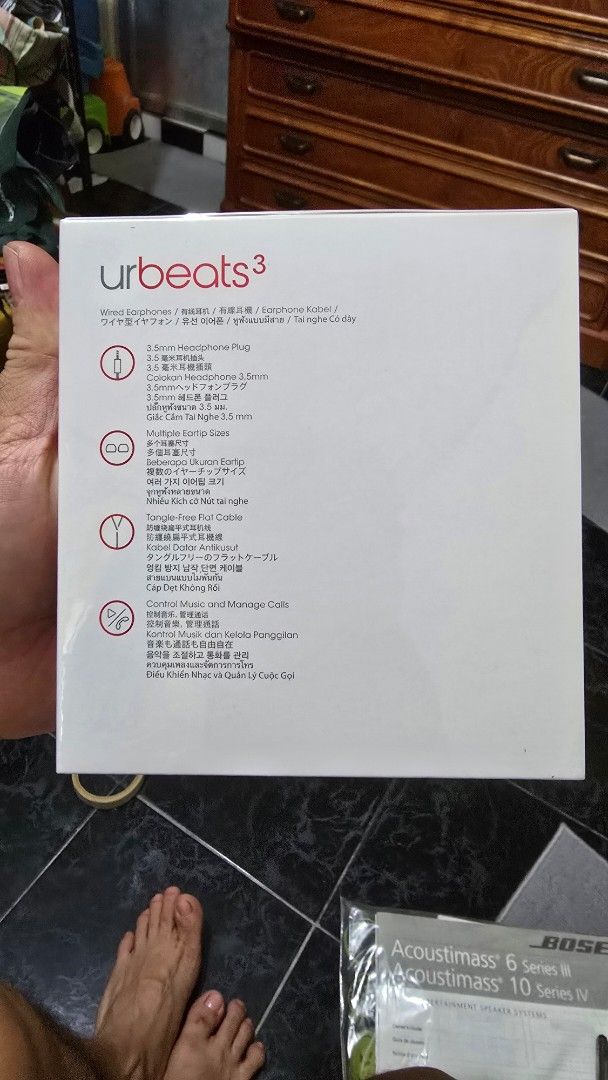 Beats urBeats3 Earphones (Category: Earphones) located in San Miguel. Submitted by rrshopstore (Listing ID 1420057461, Image 3). Description: - Sealed Beats urBeats3 earphones - Stylish red and black design - Includes earphones and 3.5mm audio jack - Comes with product information and specifications - Model: urBeats3 Beats UrBeats 3 Earphones.