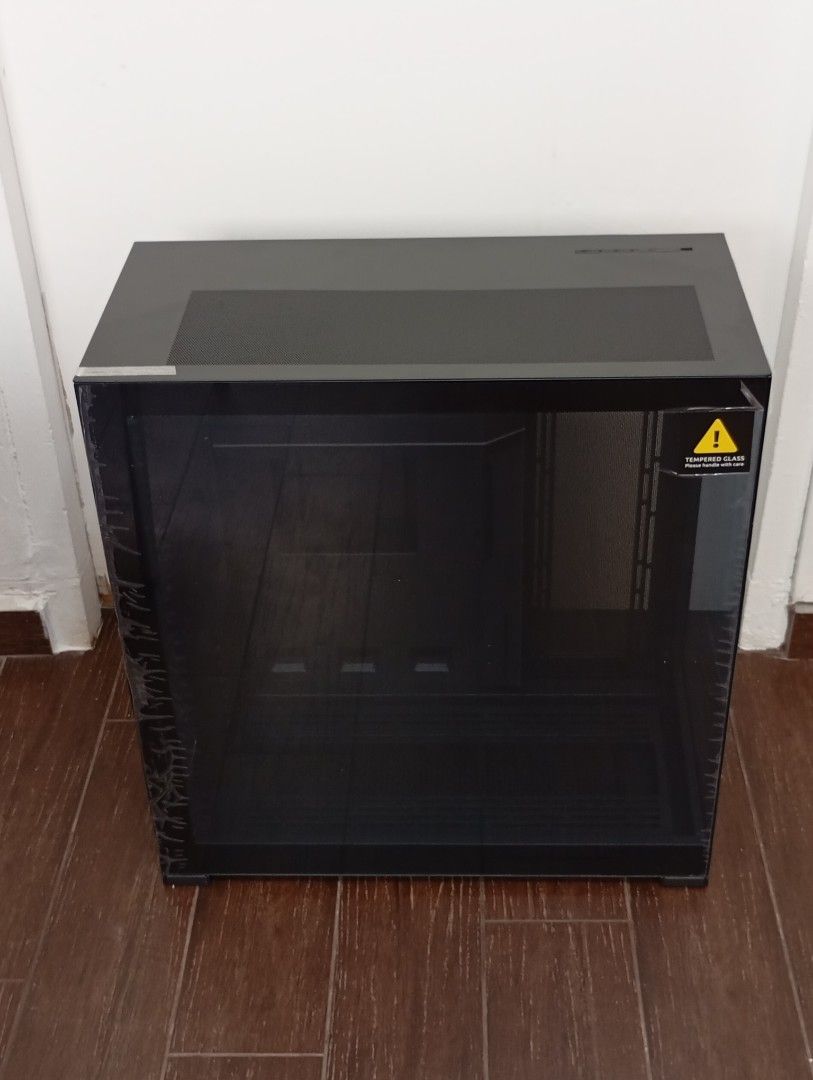Black PC Case - Unknown Brand464986667924203521