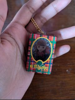 (Category: ) located in . Submitted by dollyparton777 (Listing ID 1419988954, Image 1). Description: .