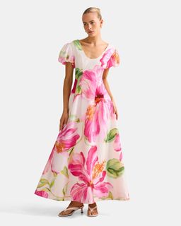 (Category: ) located in . Submitted by houseofgrandeur.notrades (Listing ID 1420071829, Image 1). Description: .