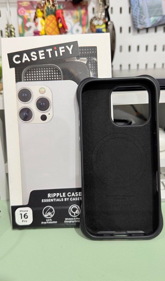 Casetify Ripple case iphone 16 pro (Category: Cases & Sleeves) located in Pasig City. Submitted by karlizepen (Listing ID 1420045741, Image 2). Description: Original Bought it for 3,190 Pick up Pasig.