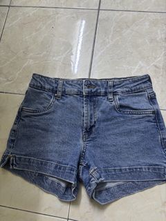 (Category: ) located in . Submitted by yllsjtm (Listing ID 1420106204, Image 1). Description: .