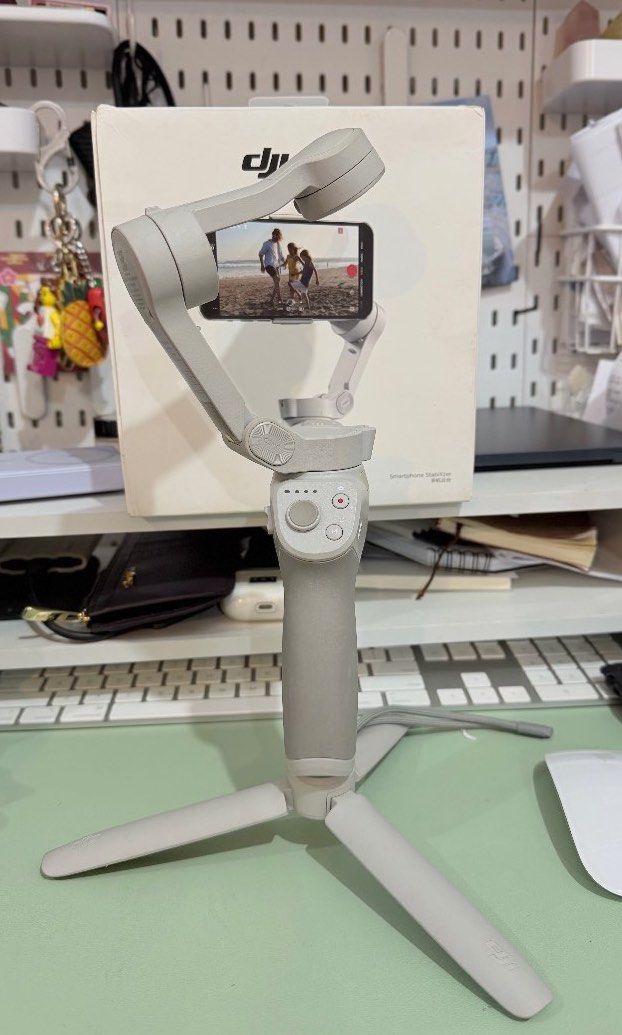 DJI OM 4 Gimbal (Category: Gimbals & Stabilizers ) located in Pasig City. Submitted by karlizepen (Listing ID 1420052904, Image 3). Description: DJI OM 4 All original accessories except cord Used a few times only Last price posted Pickup Pasig.