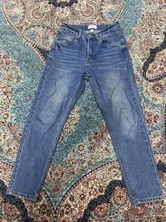 (Category: ) located in . Submitted by sauber (Listing ID 1420154831, Image 1). Description: .