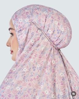 (Category: ) located in . Submitted by azriah (Listing ID 1420086074, Image 1). Description: .