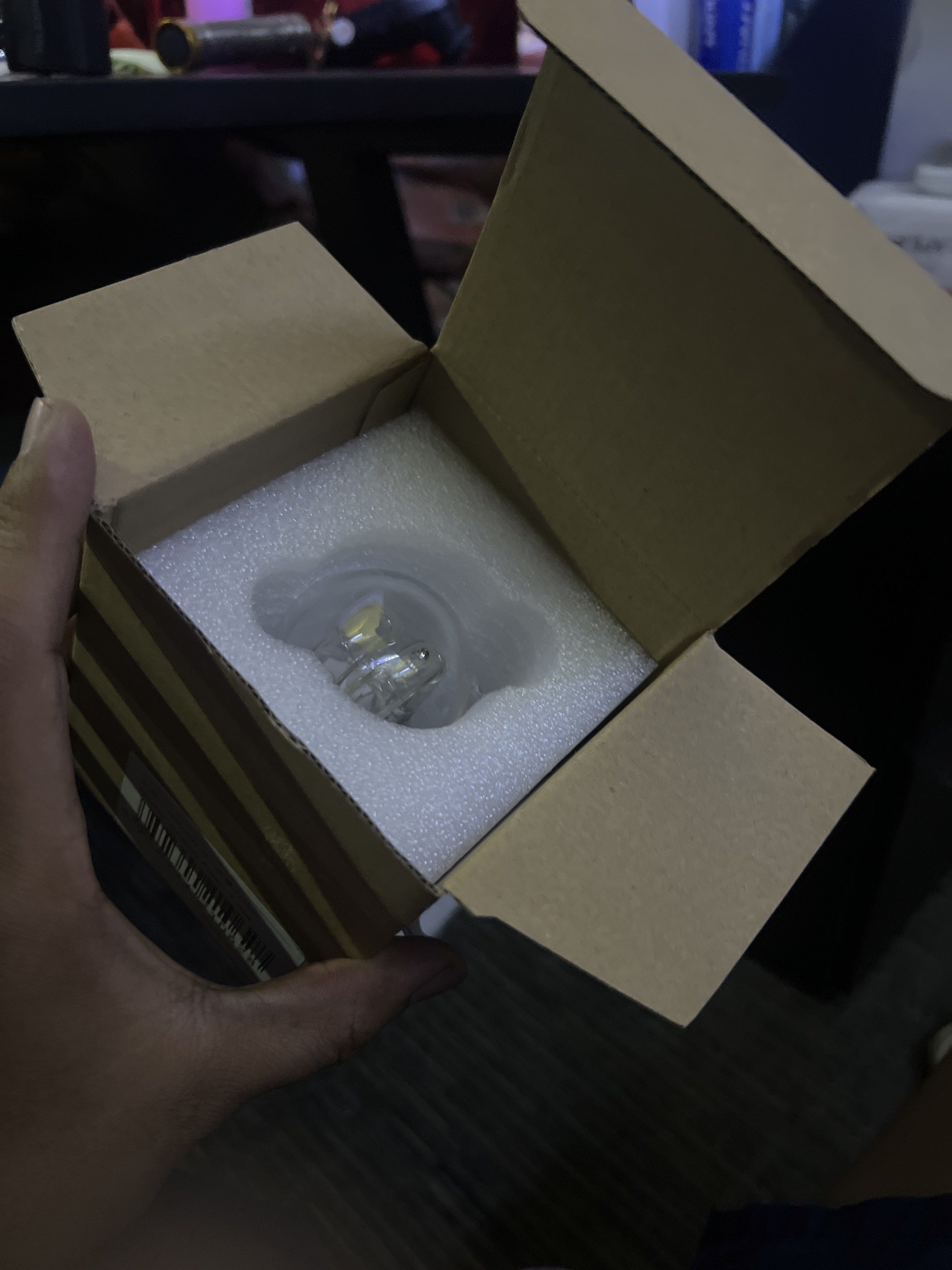Godox ad600 flash tube (Category: Flashes) located in Manila. Submitted by mysticmountain-1762 (Listing ID 1420018896, Image 3). Description: Replacement flash tube for godox ad600 .