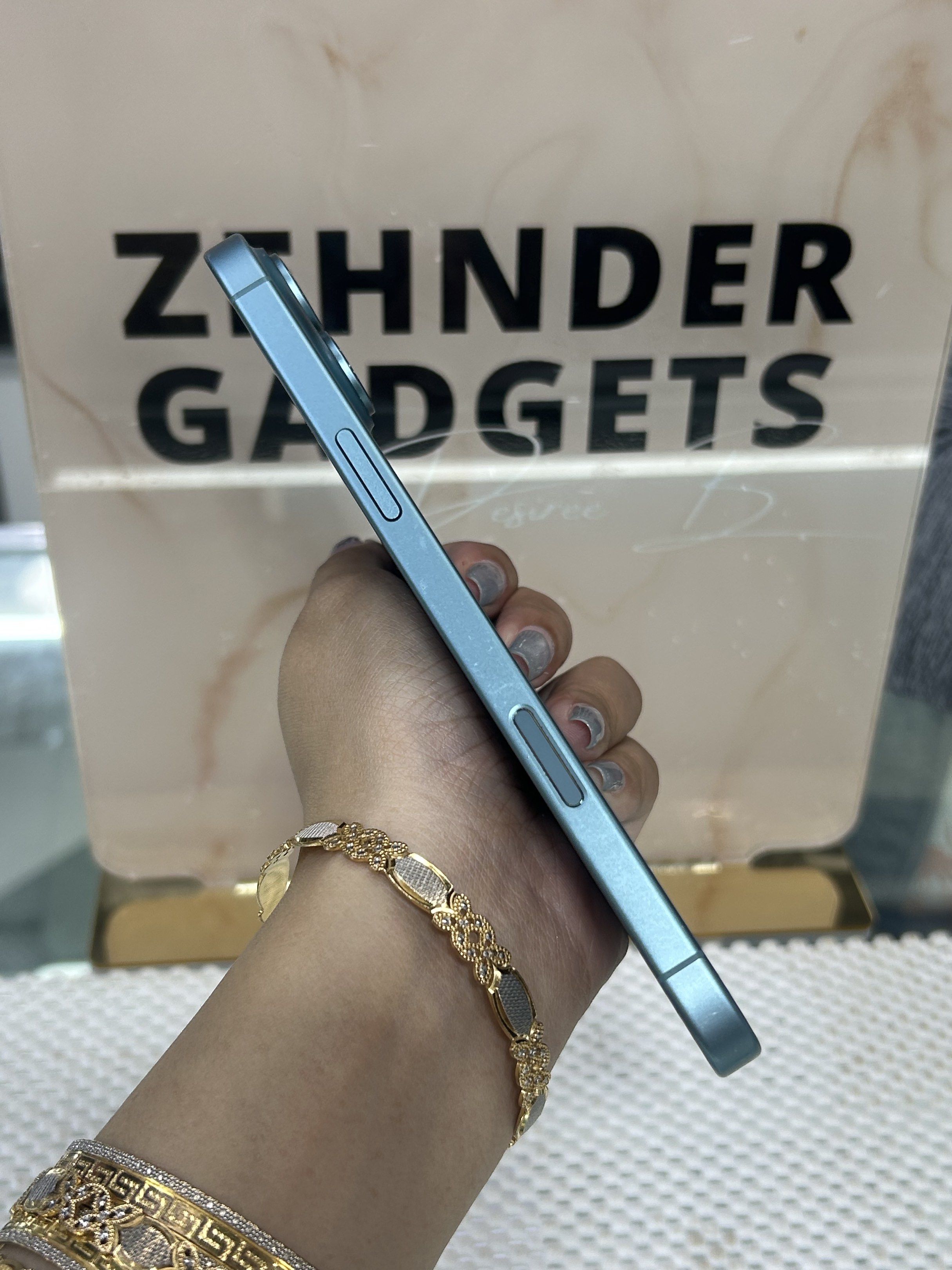 iPhone 16 PLUS 256GB OPENLINE (UNDER WARRANTY) NTC APPROVED (Category: iPhone 16 Series) located in San Juan City. Submitted by desireebayal96 (Listing ID 1420128520, Image 2). Description: iPhone 16 PLUS (TEAL) * UNDER WARRANTY UNTIL JUNE 2026 * NTC APPROVED * OPENLINE (ANY SIM) * 256GB * 92% BATTERY HEALTH (ORIGINAL NOT BOOSTED CAN CHECK 3UTOOLS) * 98% SMOOTH * NO ISSUE * NO HISTORY OF REPAIR * NO İCLOUD * FACE ID & TRUETONE WORKING * WITH CORD