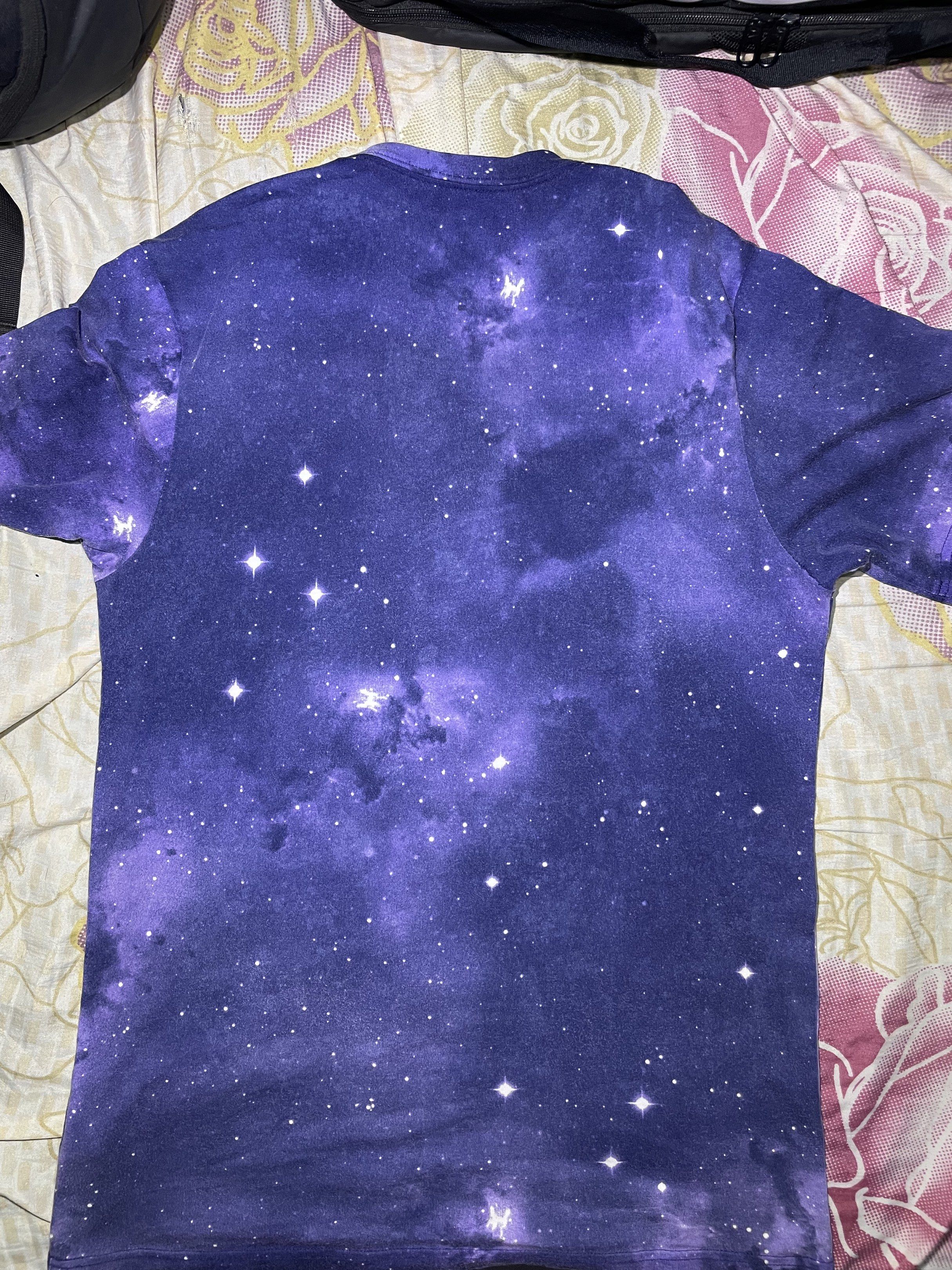 Jordan Space Jam 20th Anniversary T-shirt (Category: Tshirts & Polo Shirts ) located in Tagbilaran City. Submitted by thrifter23 (Listing ID 1420015516, Image 2). Description: No issues Dimes 19x27.