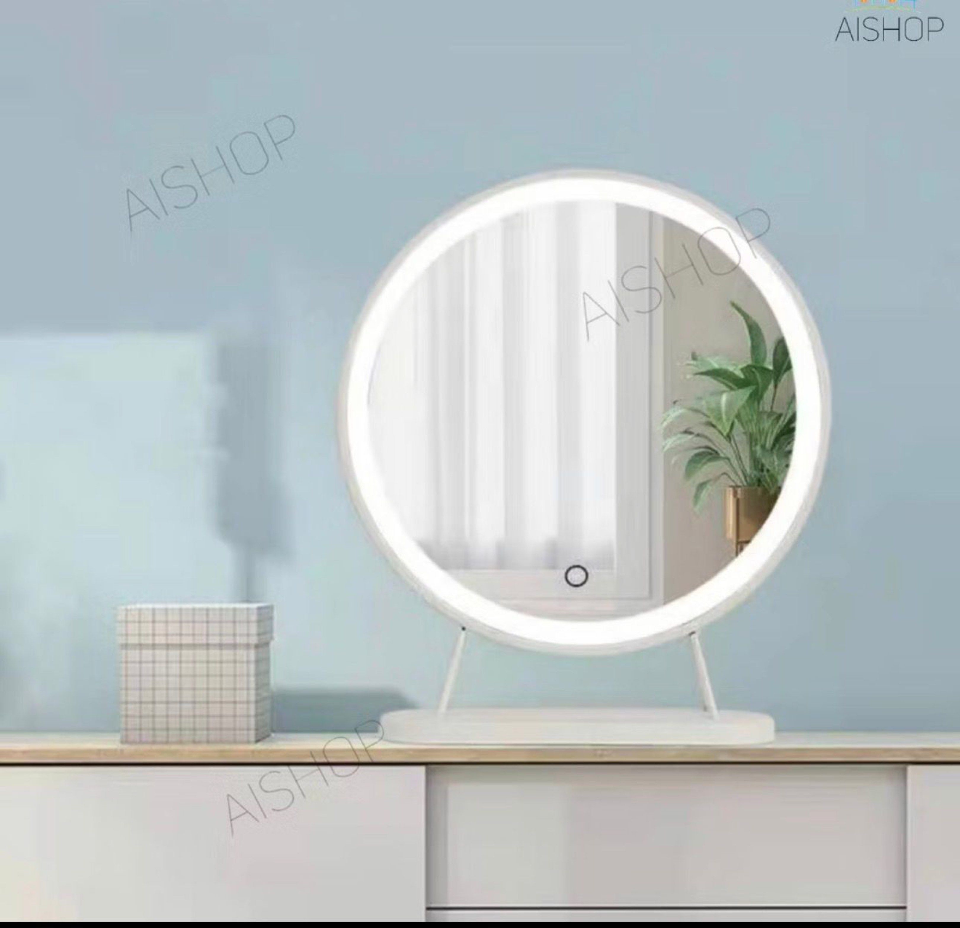 Led mirror (Category: Mirrors) located in Singapore. Submitted by mystore2000 (Listing ID 1420002000, Image 2). Description: Very new , rarely use and only bought in Dec 2025 .