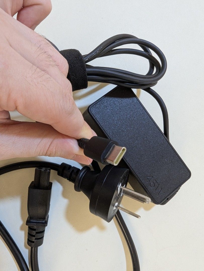 Lenovo 45W USB-C Laptop Charger with Chinese Code406032487432202243
