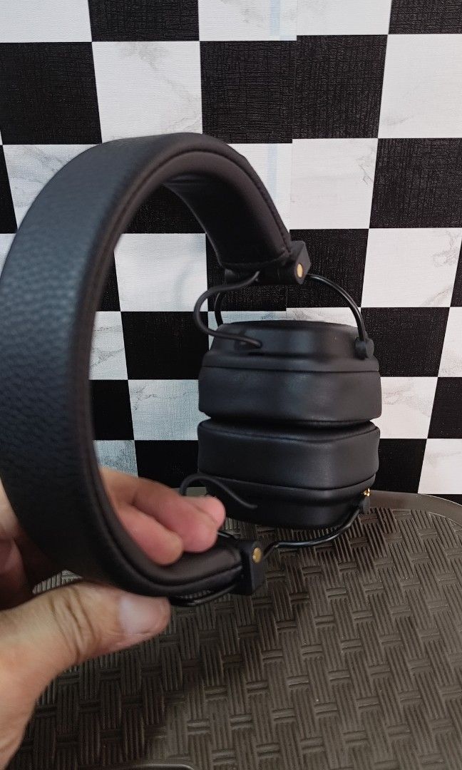 Marshall major 3 (Category: Headphones & Headsets) located in Manila. Submitted by fierceforest-854c (Listing ID 1420129586, Image 2). Description: .