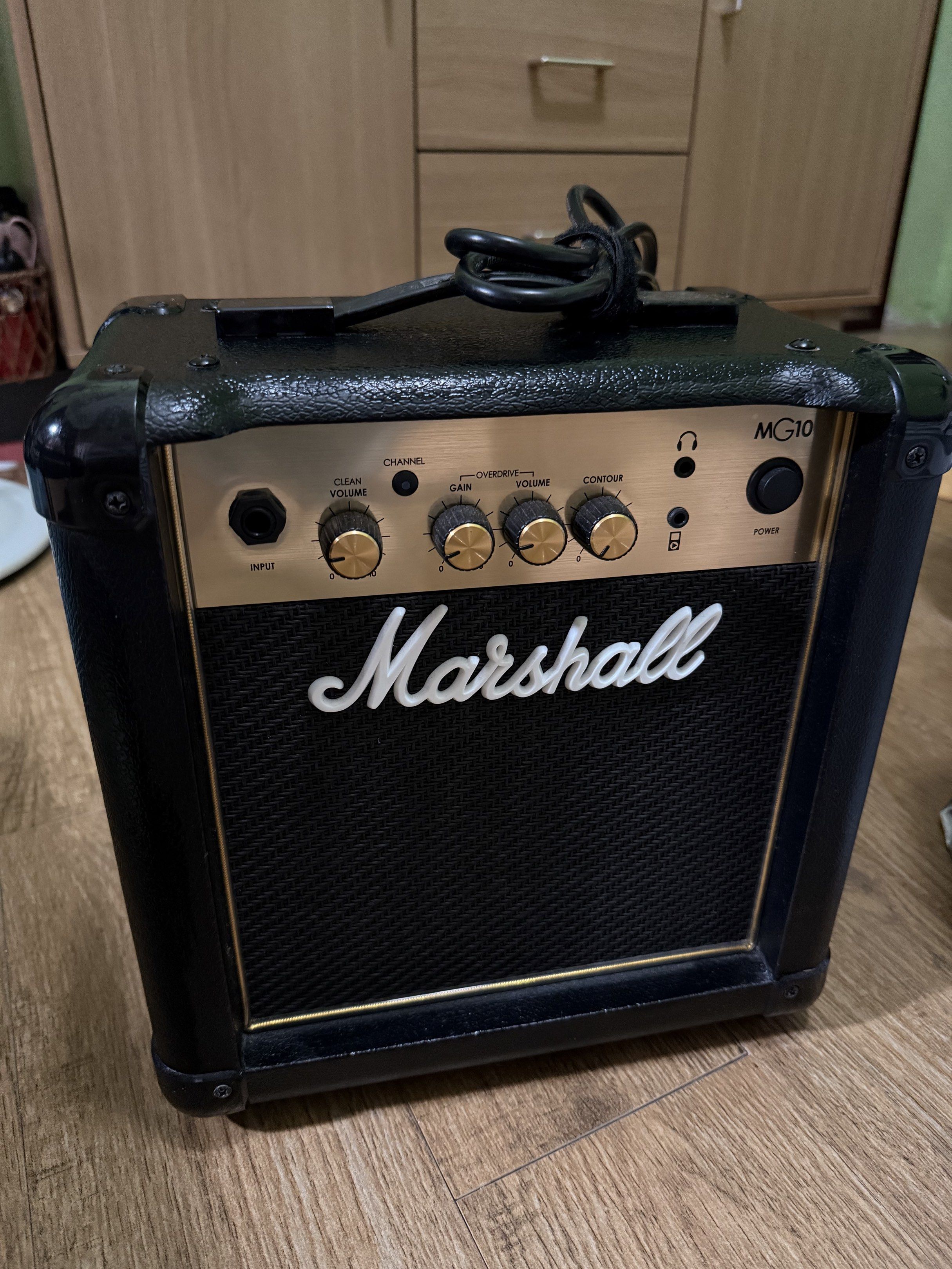 Marshall MG10 AMPLIFIER GOLD (Category: Soundbars, Speakers & Amplifiers) located in Cainta. Submitted by aakmjm (Listing ID 1420079272, Image 3). Description: Barely used Impulsive buying With box and receipt from JB Music RFS: Decluttering.