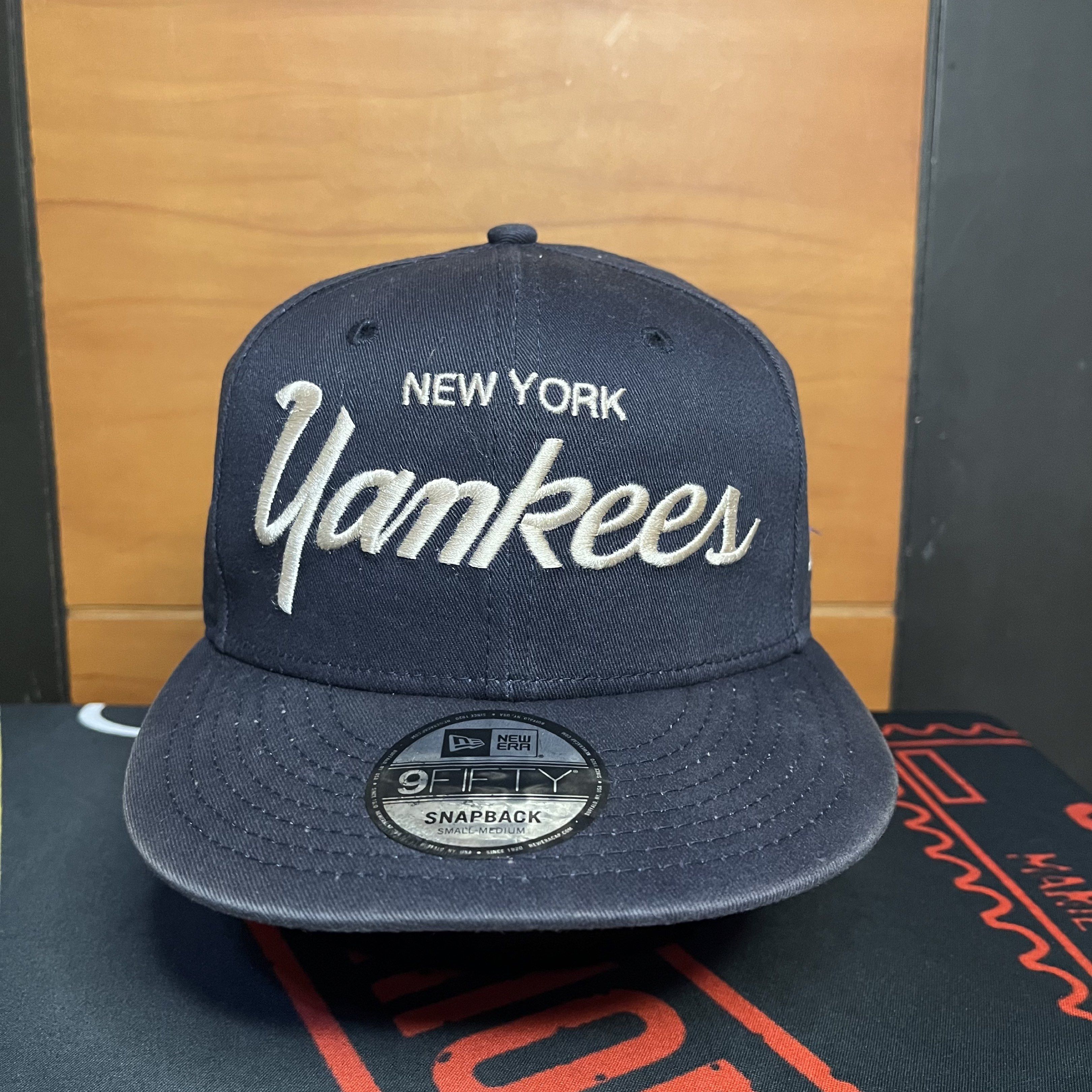 New Era 9Fifty New York Yankees Cap (Category: Caps & Hats) located in Dagupan City. Submitted by aysuck (Listing ID 1420103894, Image 1). Description: - New Era 9Fifty snapback cap - Navy blue color - Features the New York Yankees logo - Flat brim design - Adjustable snapback closure - Size: Small/Medium - Includes New Era and MLB tags.