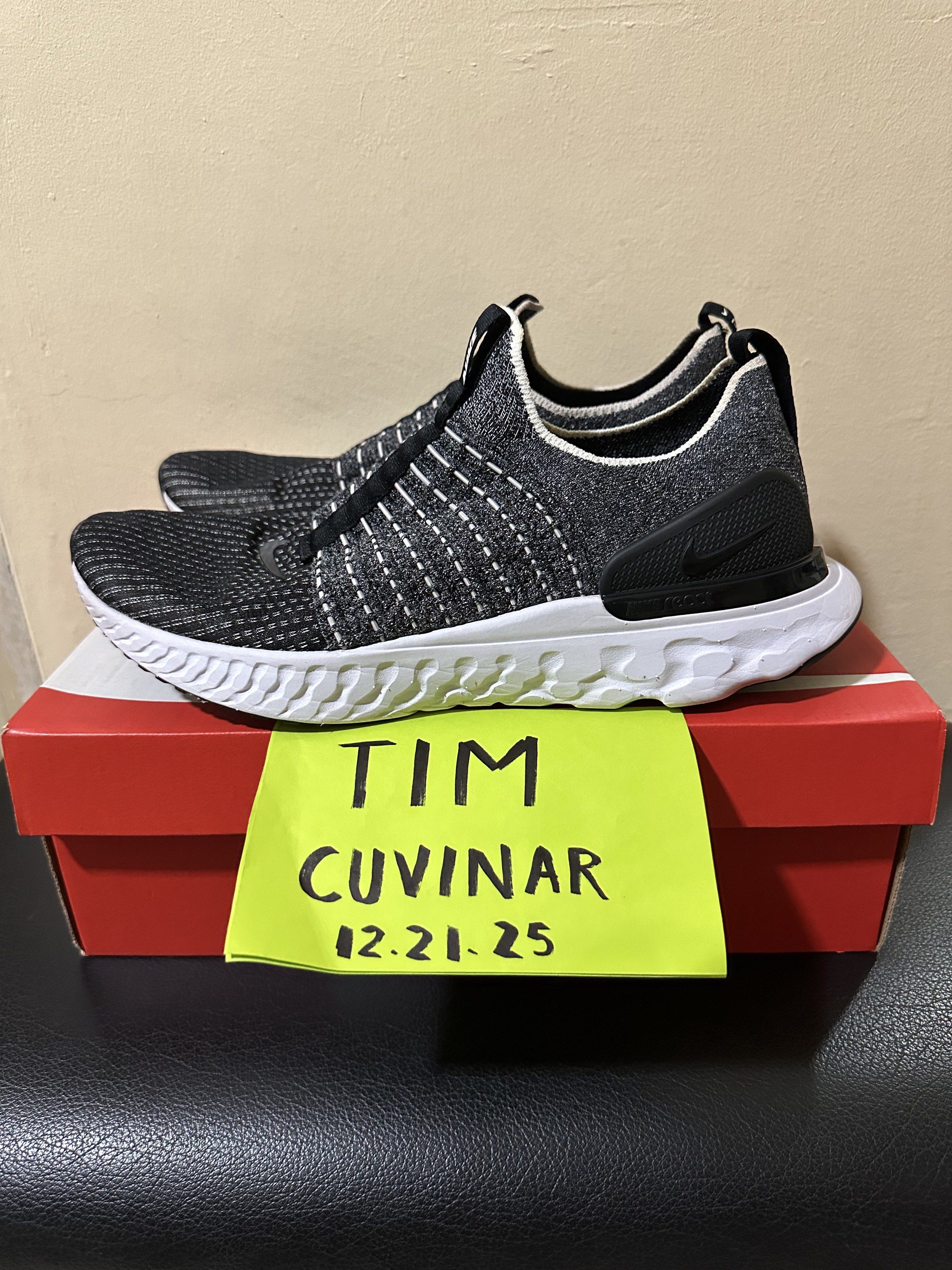 Nike React Phantom Run (Category: Sneakers) located in Mandaluyong City. Submitted by timbc (Listing ID 1420122142, Image 1). Description: 9/10 condition Size 11.5 US With replacement box .