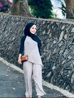 (Category: ) located in . Submitted by eyraazman_ (Listing ID 1419984913, Image 1). Description: .