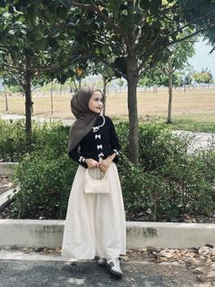 (Category: ) located in . Submitted by eyraazman_ (Listing ID 1419983919, Image 1). Description: .
