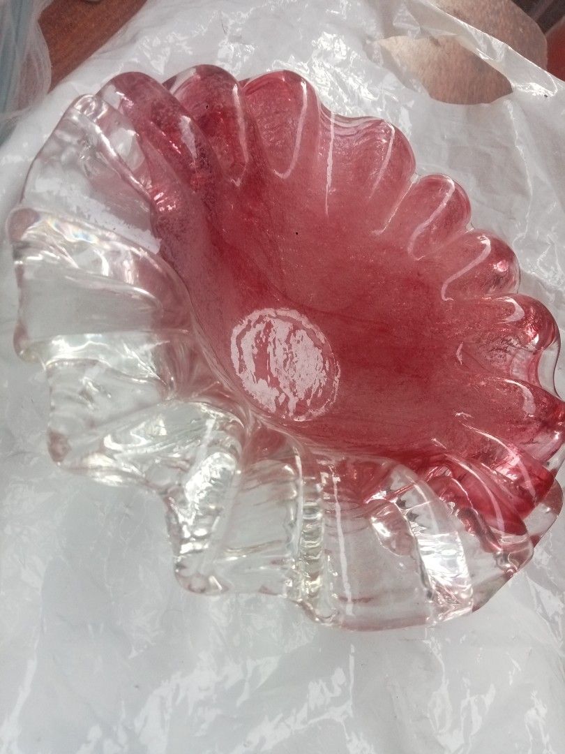 Red and Clear Glass Bowl (Category: Other Kitchenware & Tableware) located in Valenzuela. Submitted by beahocson (Listing ID 1420066159, Image 3). Description: - Elegant glass bowl - Unique ruffled edge design - Vibrant red interior - Clear, transparent exterior - Flower-like shape - Ideal for display or serving small items can use it as ashtray too brand new comes from japan.