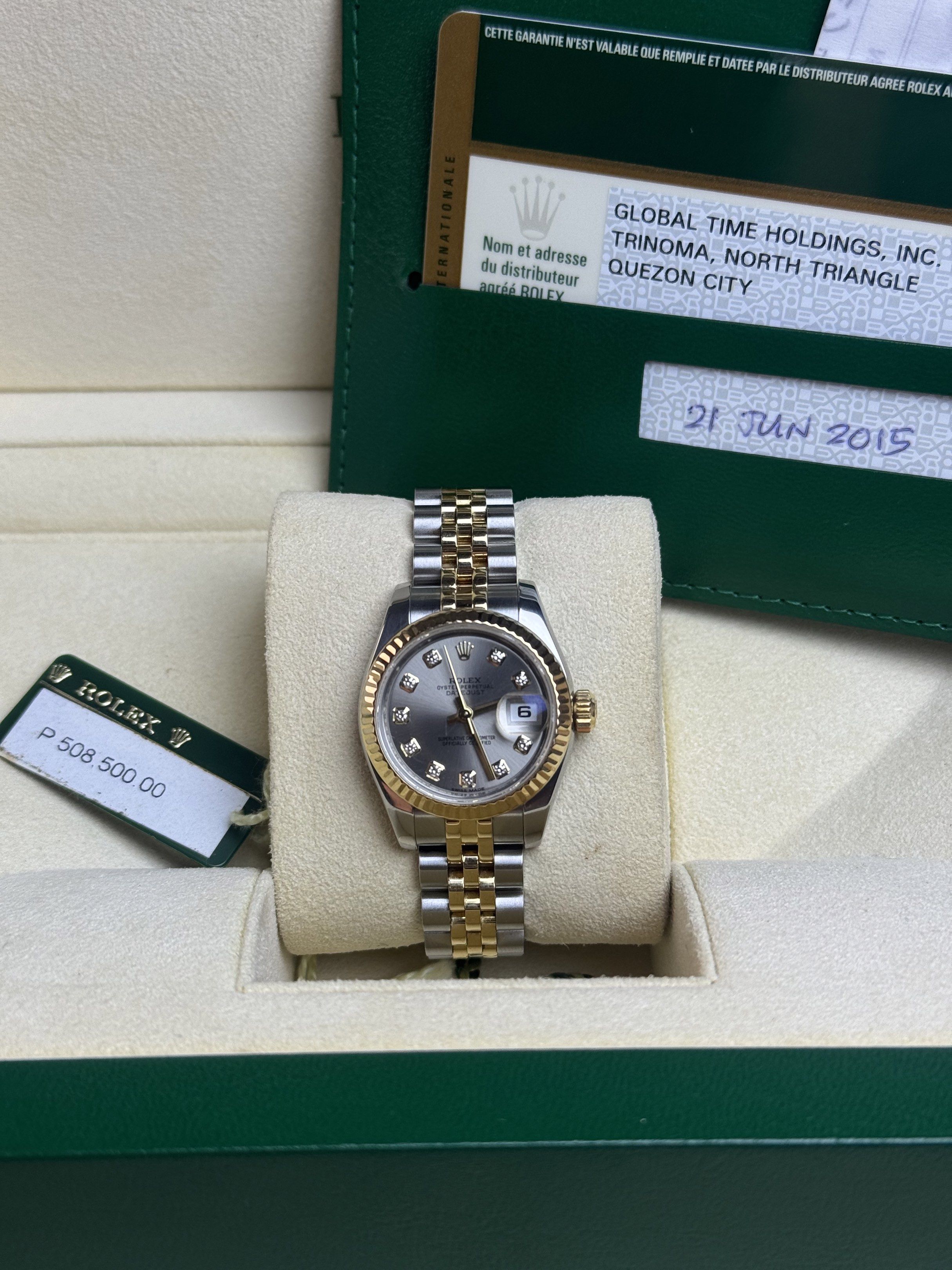Rolex Datejust (Category: Luxury Watches) located in Quezon City. Submitted by LuxPieces (Listing ID 1420096136, Image 1). Description: Rolex Datejust Size 26mm Ref. 179173 Rhodium Diamond Dial Rare Year 2015 Full set, complete Pristine condition Local AD 465k only.