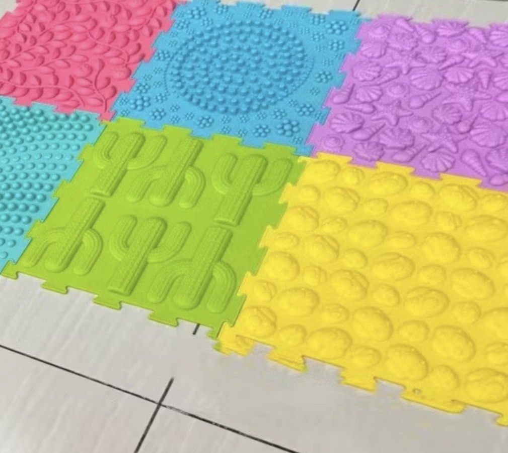 Sensory PlayMat 9pcs (Category: Infant Playtime) located in Cainta. Submitted by declutterwithme_476 (Listing ID 1419999020, Image 1). Description: .
