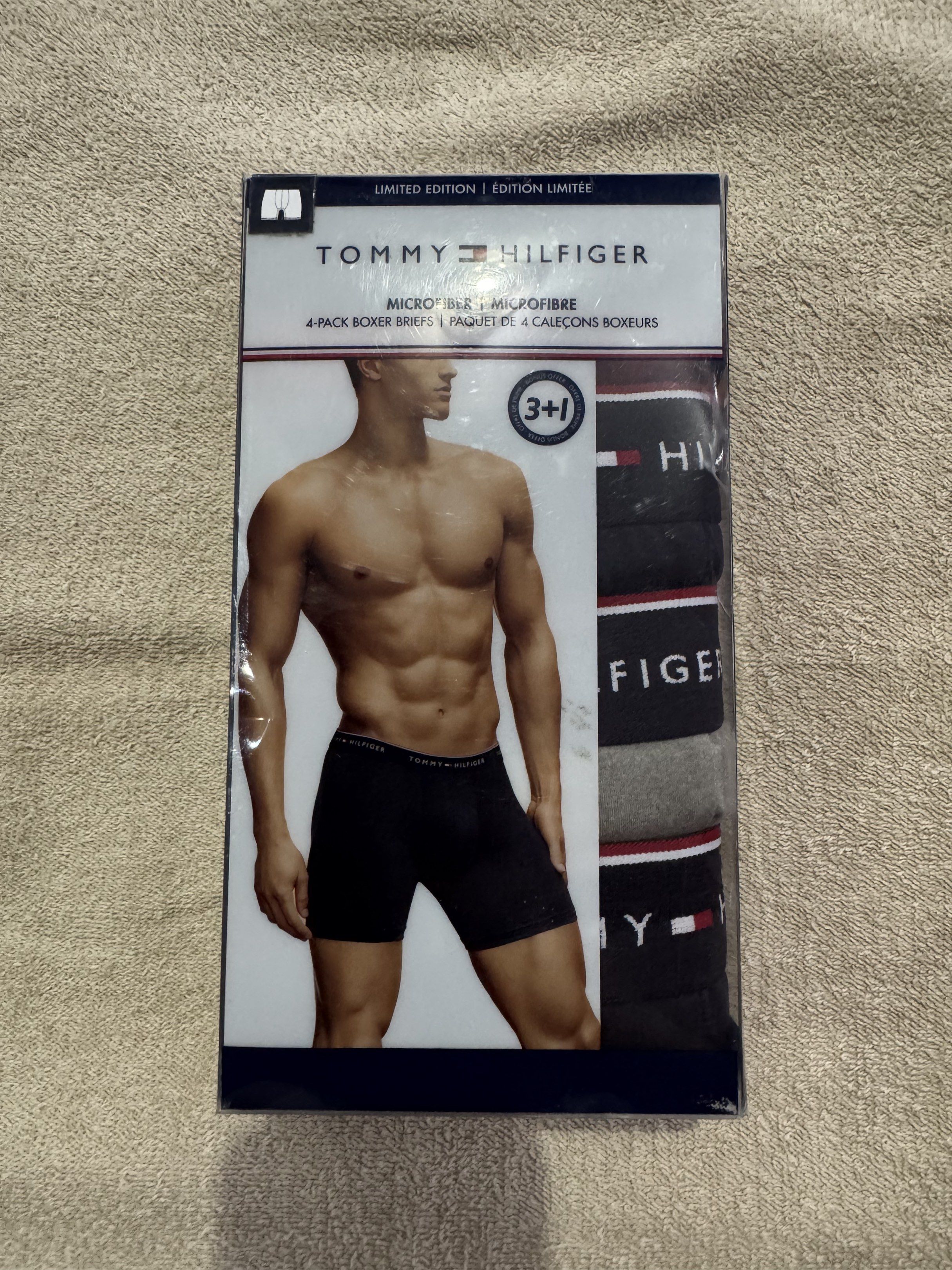 Tommy Hilfiger Microfiber 4-Pack Boxer Briefs (Category: Underwear) located in Valenzuela. Submitted by jjac1993 (Listing ID 1420020973, Image 1). Description: Tommy Hilfiger boxer briefs (4pc pack) Available in size Medium (32-34 inches).