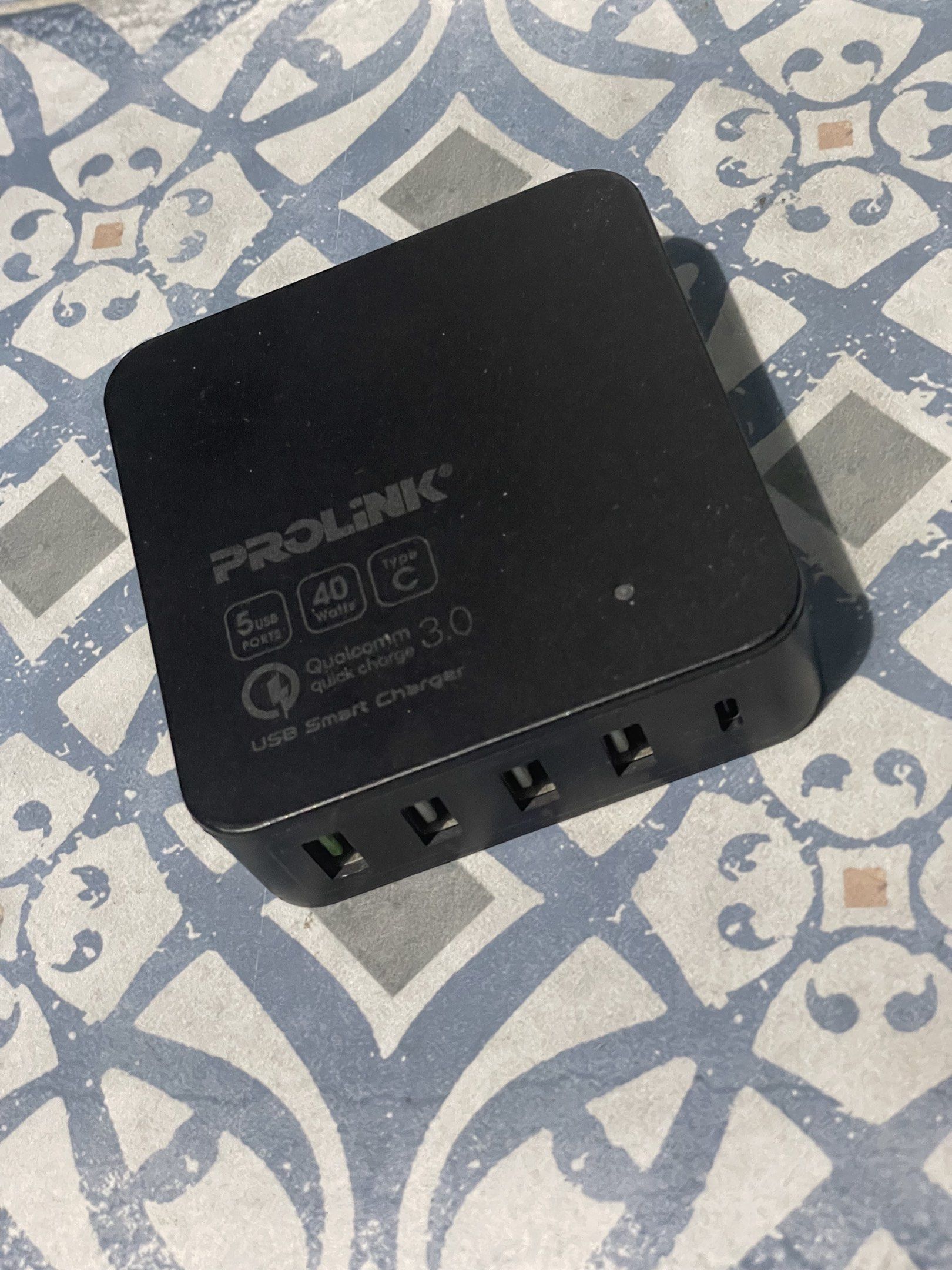 《60%OFF Like New, High Quality Brand Prolink》PDC54001 40W 5-Port USB Charger (USB Type C, USB Type A), IntelliSense + Advanced Protection