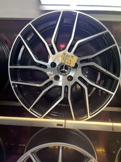 (Category: ) located in . Submitted by thiotyres (Listing ID 1420162253, Image 1). Description: .