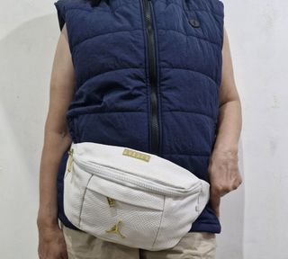 (Kategori: ) berada di . Dikirim oleh glamify_id (ID iklan 1420257810, Gambar 1). Deskripsi: .