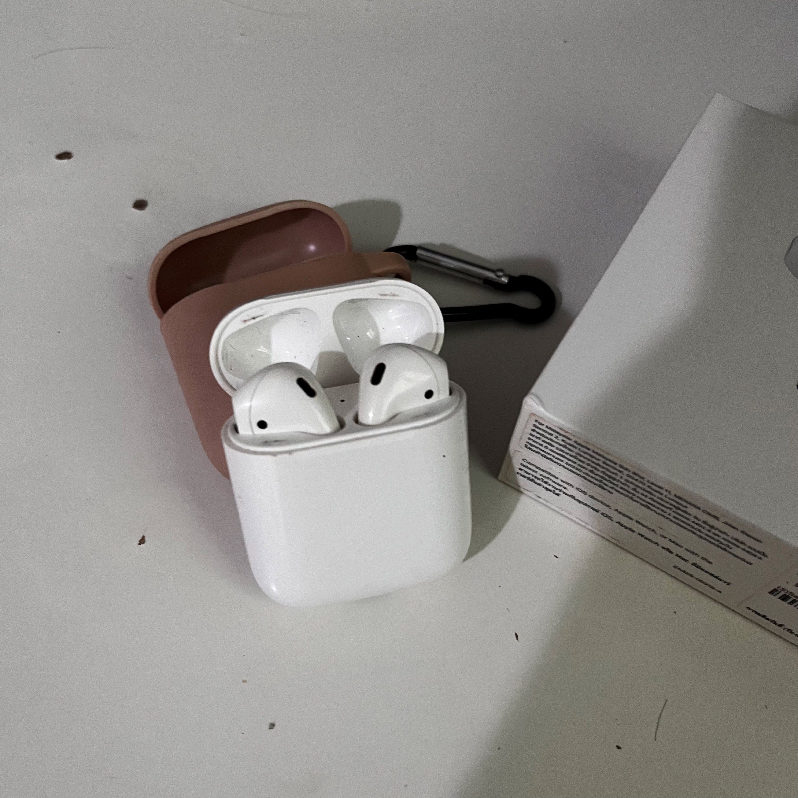 Apple Airpods Gen 265561100167809111