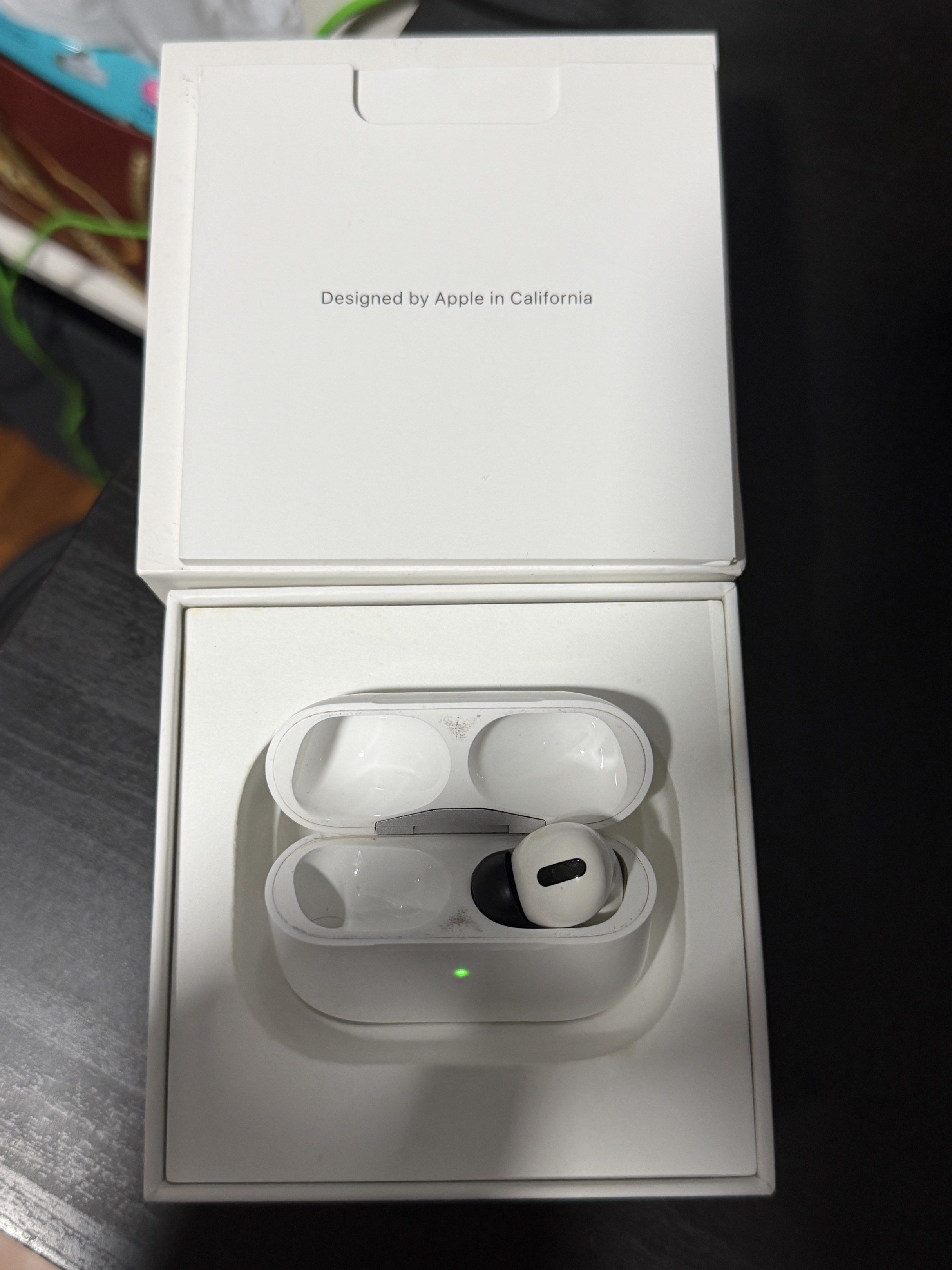 Apple AirPods Pro65561354792961112