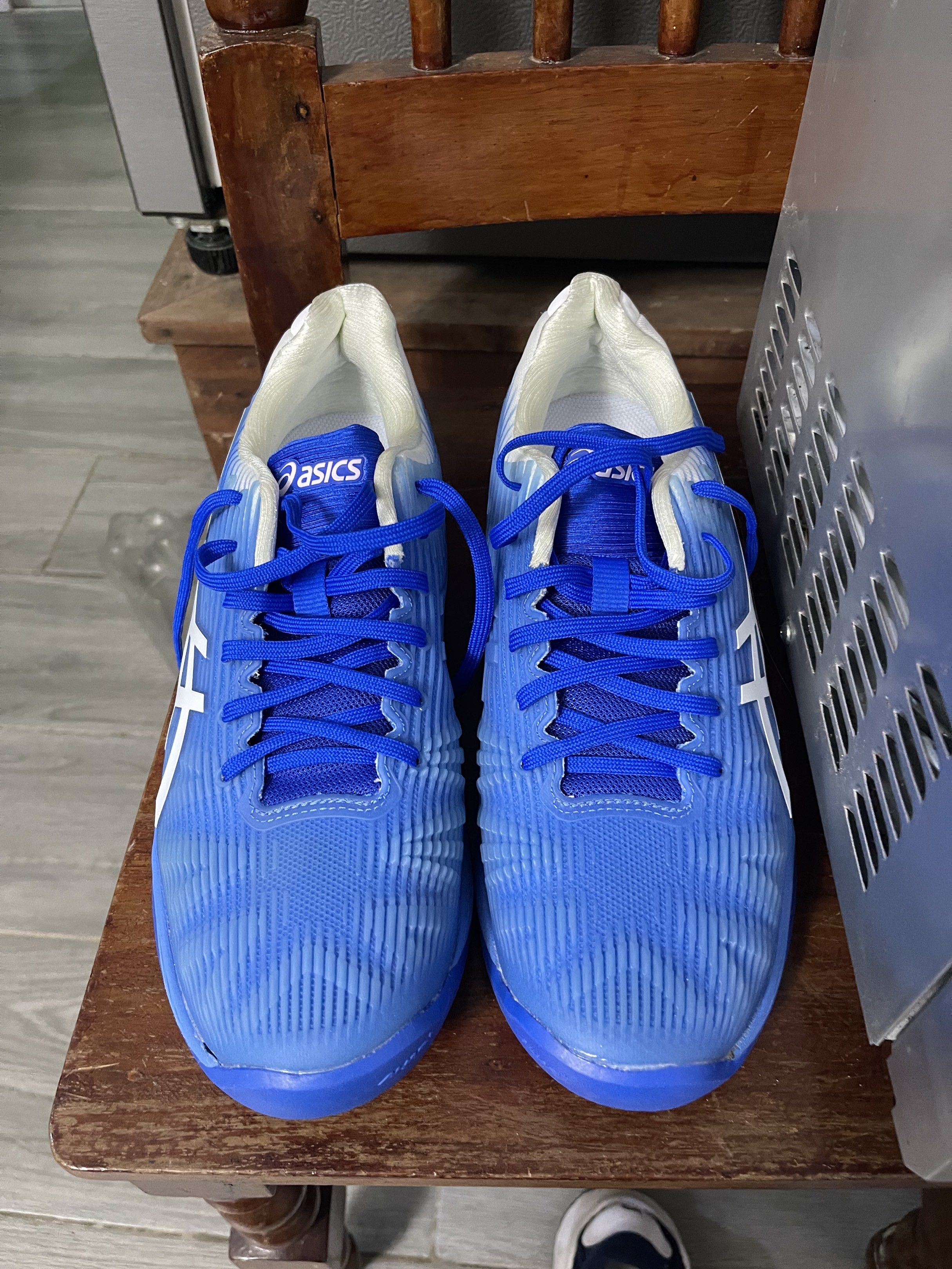 Asics Solution Speed FF 3 Blue Coast White Tennis (Category: Sneakers) located in Manila. Submitted by margbgtx (Listing ID 1420315801, Image 1). Description: - Size 44 - No box, lightly used MOP: BPI or Gcash.