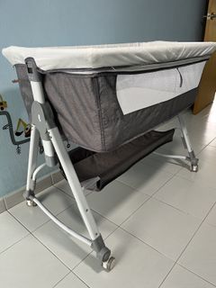 (Category: ) located in . Submitted by cny65 (Listing ID 1420309526, Image 1). Description: .