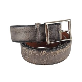 (Category: ) located in . Submitted by luxuryvintage (Listing ID 1420204424, Image 1). Description: .